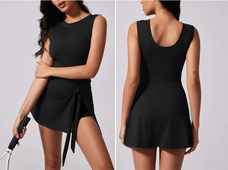 Vestido de tenis para mujeres con pantalones cortos incorporados